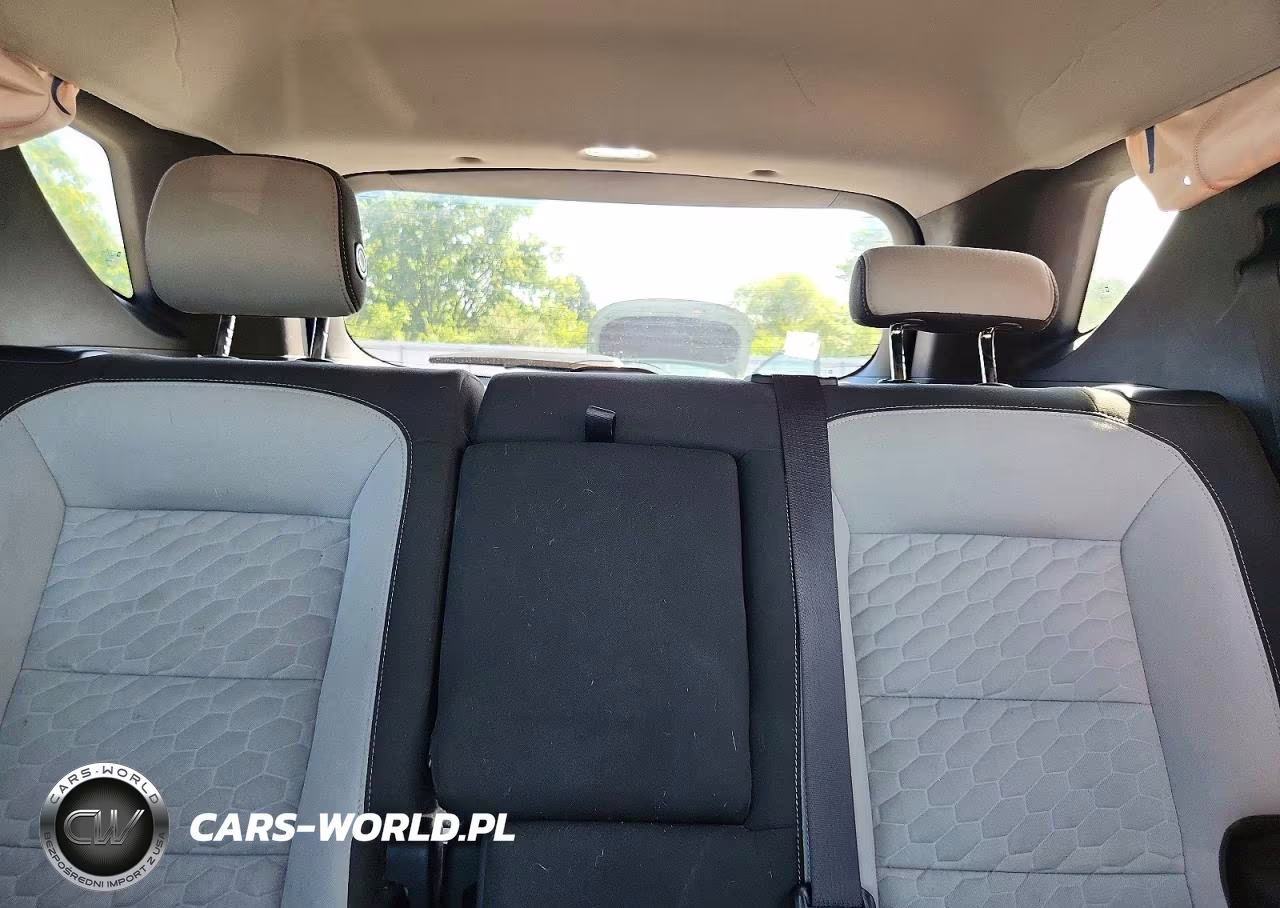 2020 Chevrolet Equinox Lt VIN:3GNAXUEV7LL110392 - 10