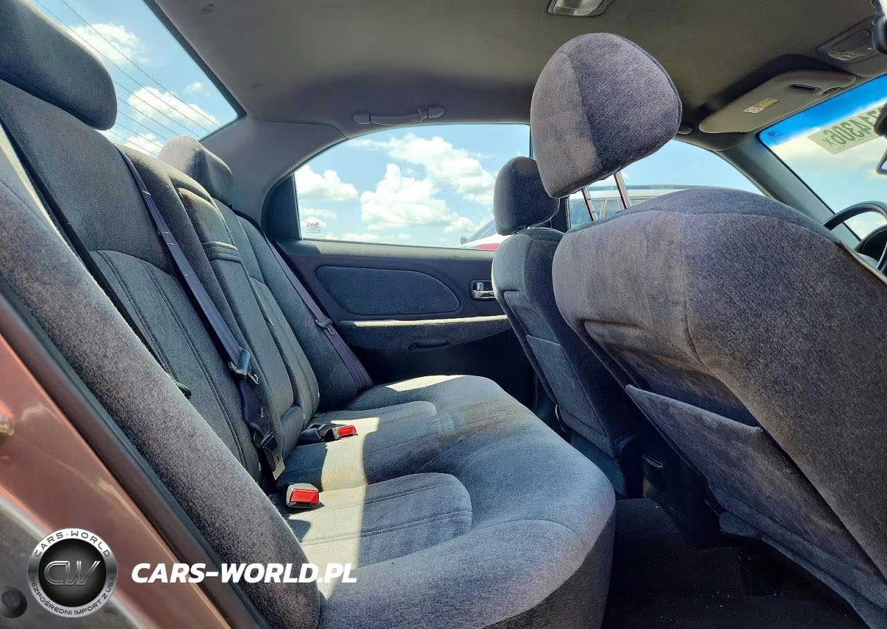 2004 Hyundai Sonata Gls VIN:KMHWF35HX4A937006 - 10