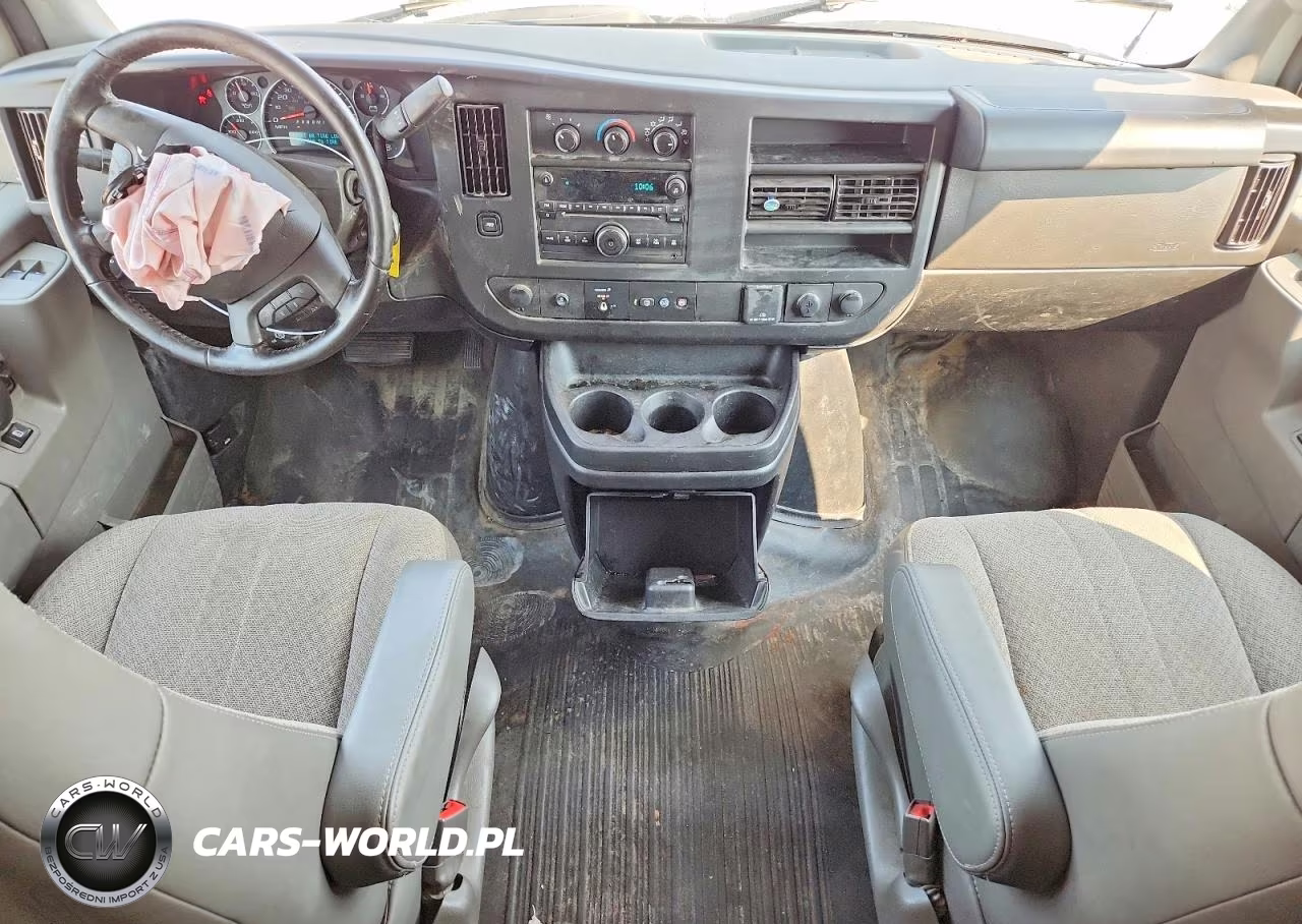 2020 GMC Savana G2500 VIN:1GTW7AFG6L1192572 - 8