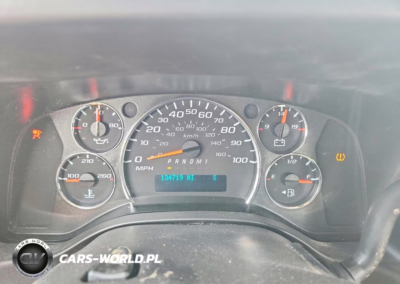 2020 GMC Savana G2500 VIN:1GTW7AFG6L1192572 - 9