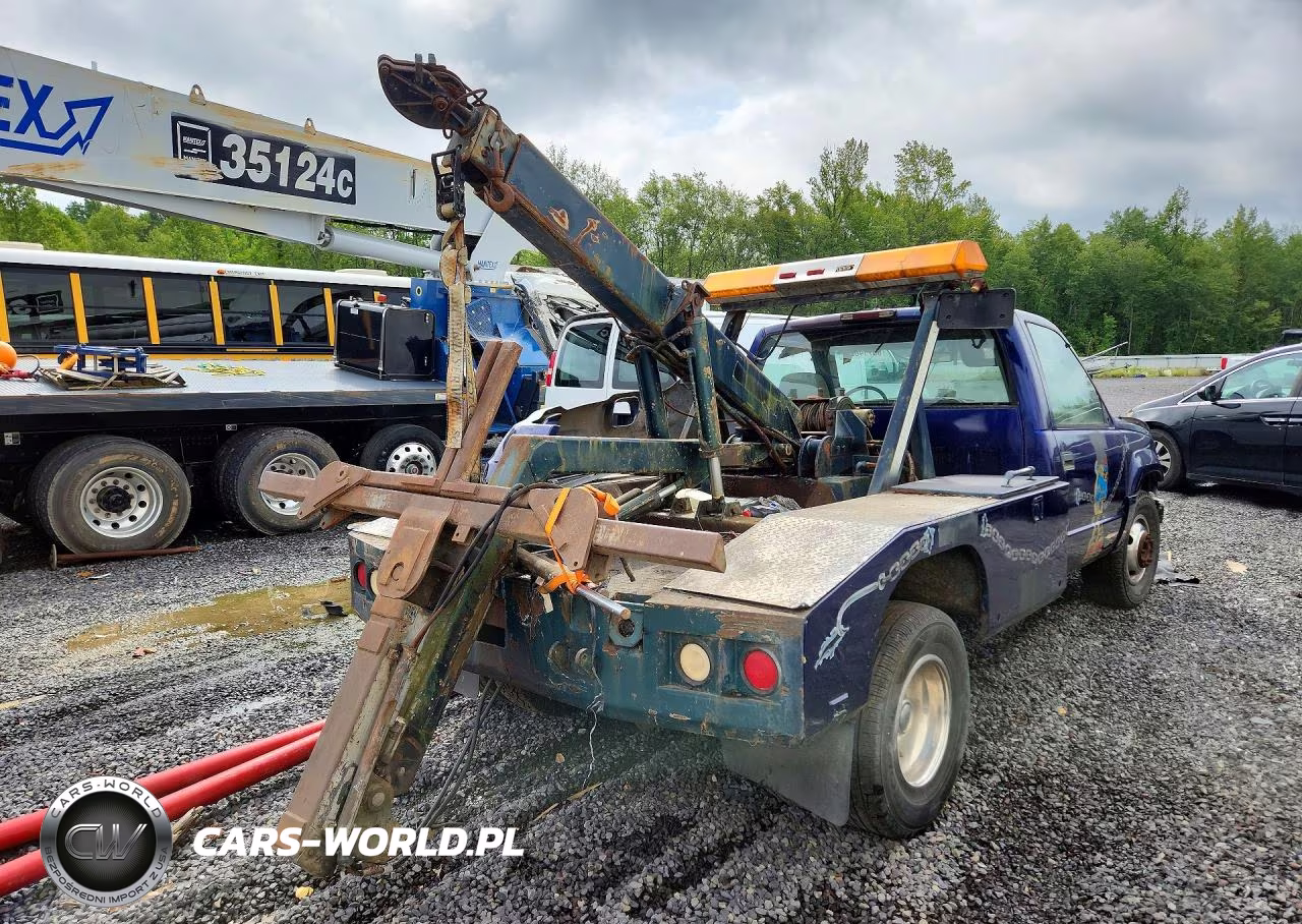 1996 Chevrolet Gmt-400 C3500 VIN:1GBJC34J8TE125839 - 3