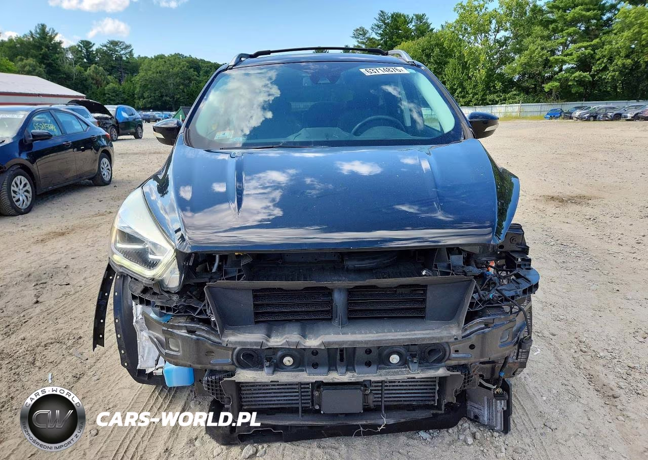 2018 Ford Escape Titanium VIN:1FMCU9J99JUA68466 - 5