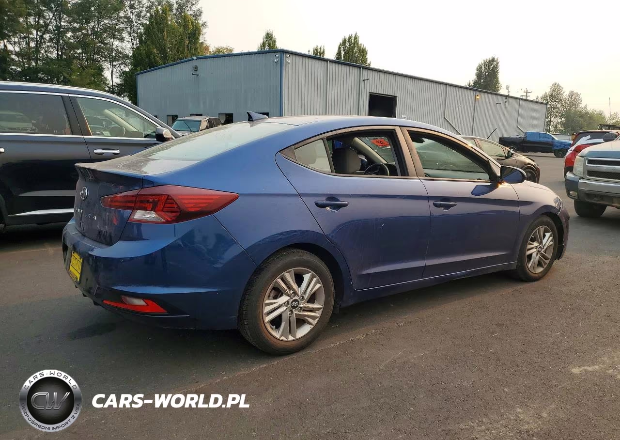 2020 Hyundai Elantra Sel VIN:5NPD84LF9LH542531 - 3