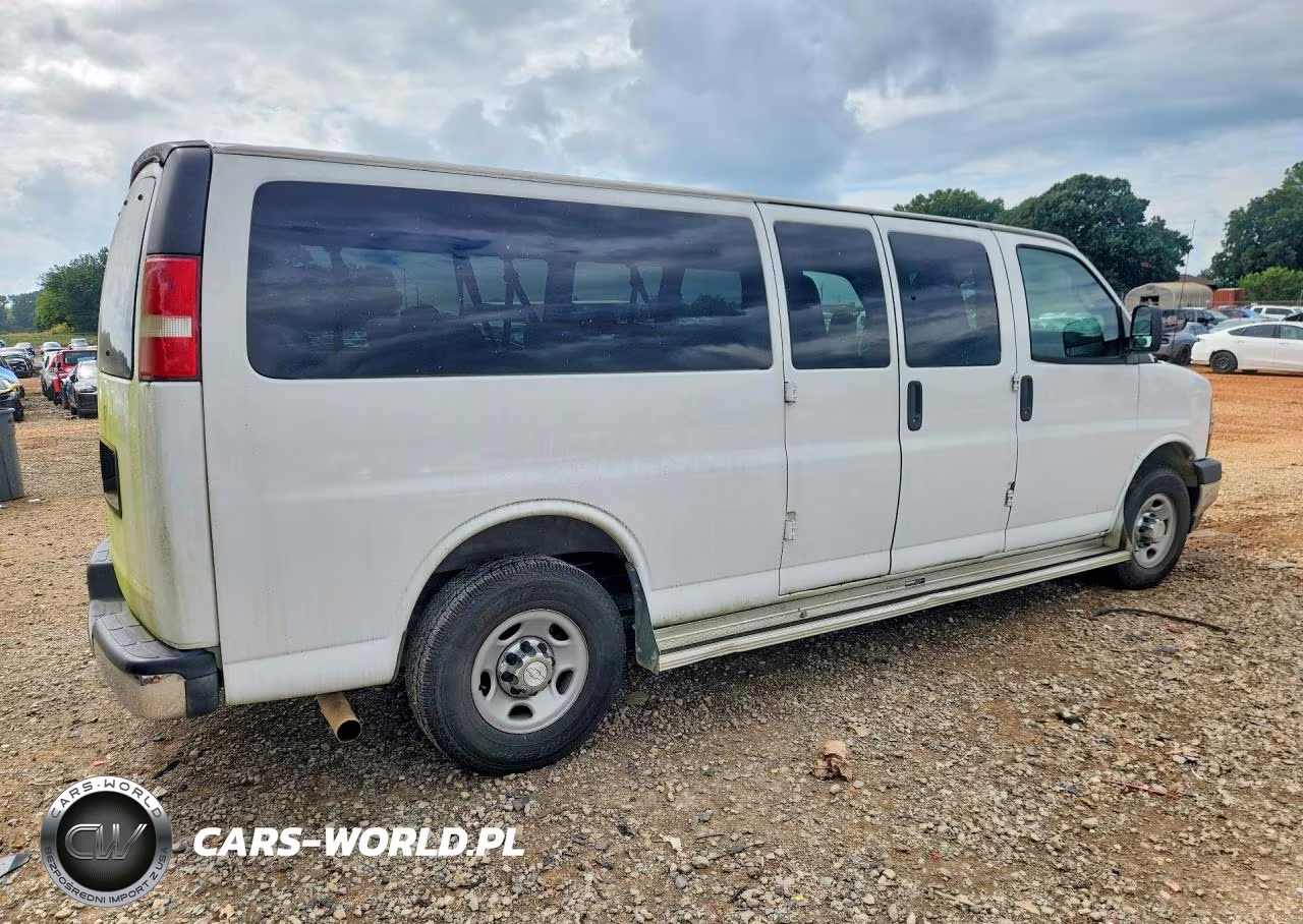 2017 Chevrolet Express G3500 Lt VIN:1GAZGPFG7H1177272 - 3