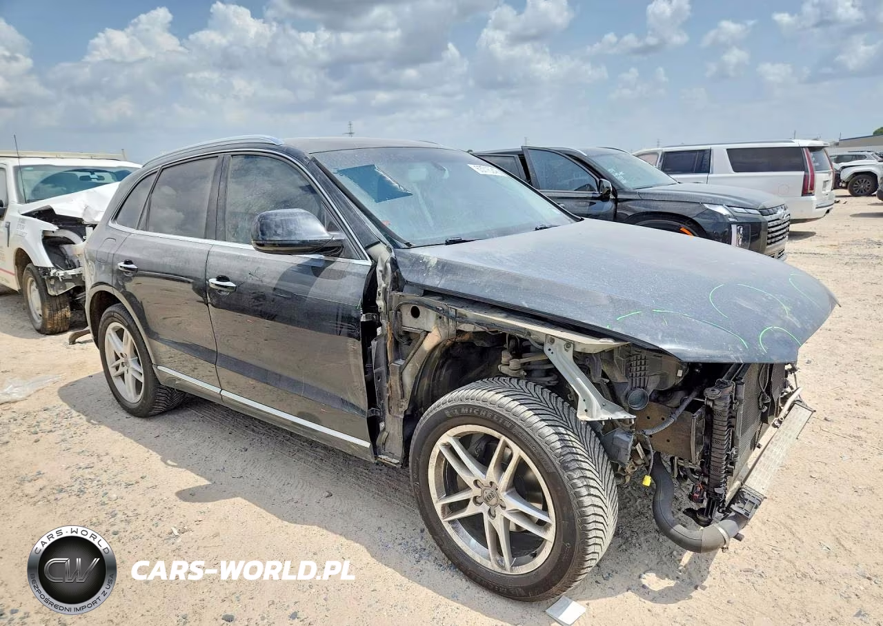 2016 Audi Q5 Premium Plus VIN:WA1L2AFP3GA043943 - 4