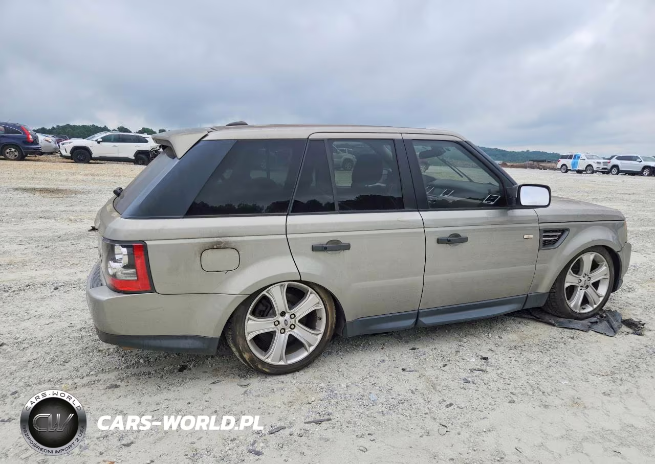 2011 Land Rover Range Rover Sport Lux VIN:SALSK2D49BA714923 - 3