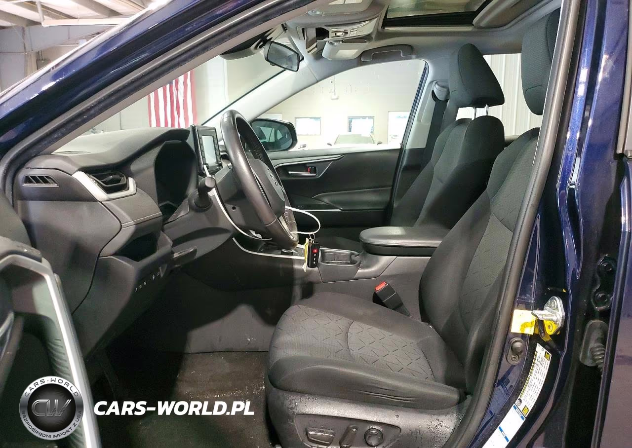 2020 Toyota Rav4 Hybrid Xle VIN:2T3RWRFV5LW084863 - 7