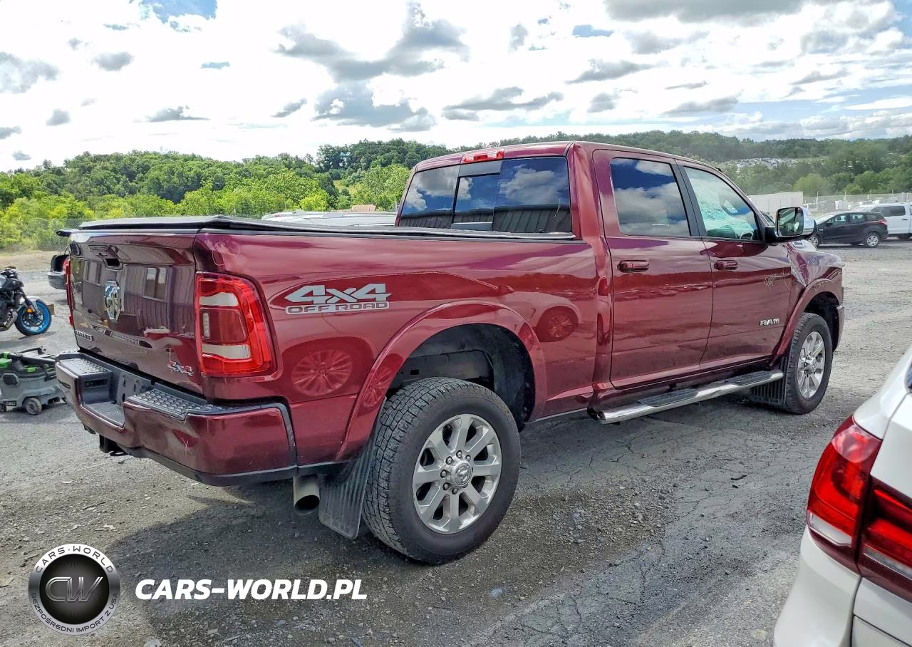 2019 Ram 2500 Laramie VIN:3C6UR5FL3KG611734 - 3