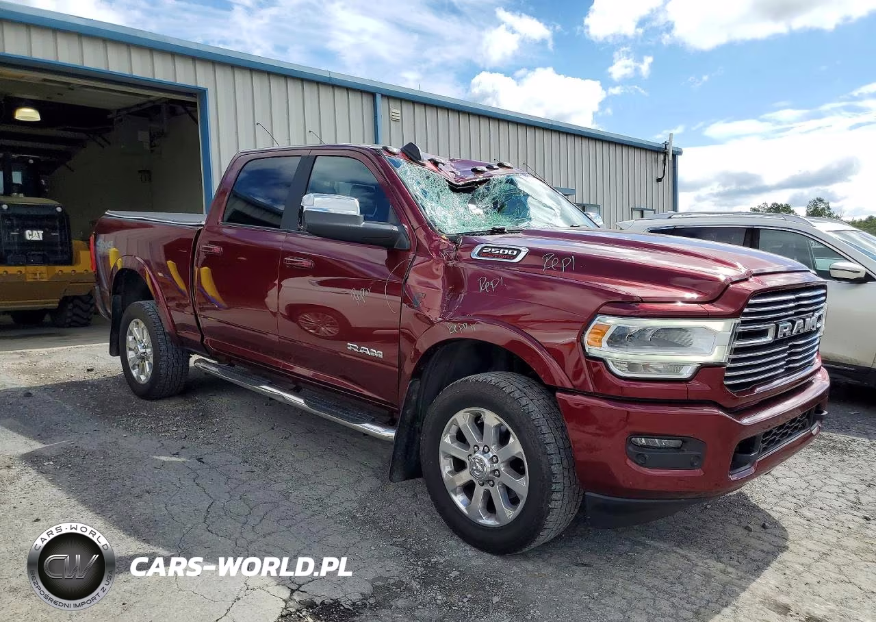 2019 Ram 2500 Laramie VIN:3C6UR5FL3KG611734 - 4