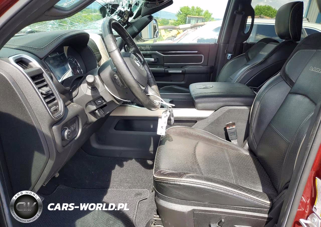 2019 Ram 2500 Laramie VIN:3C6UR5FL3KG611734 - 7