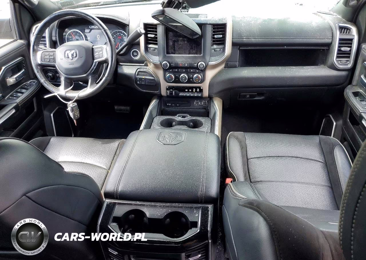 2019 Ram 2500 Laramie VIN:3C6UR5FL3KG611734 - 8