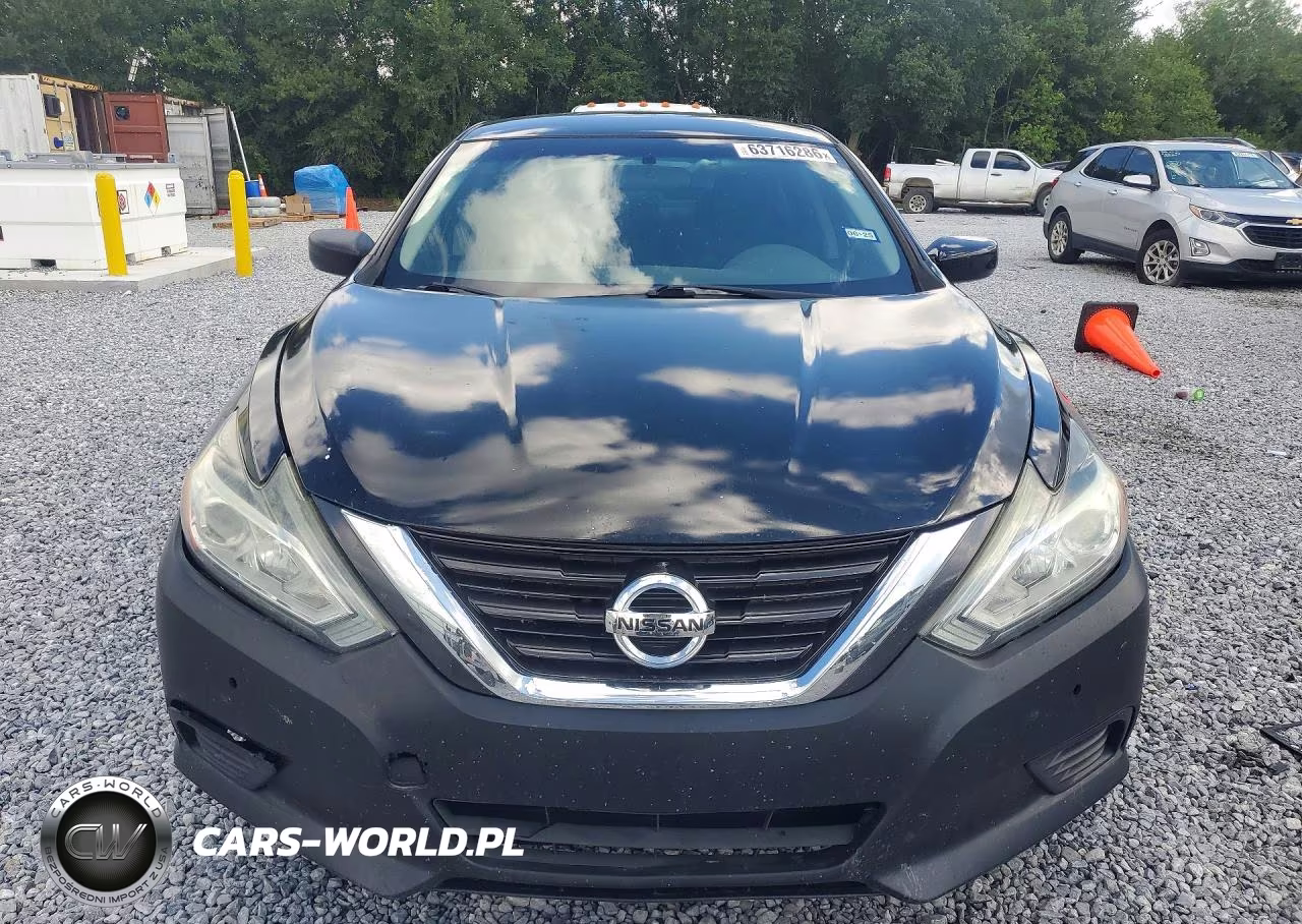 2017 Nissan Altima 2.5 S VIN:1N4AL3AP8HC172463 - 5