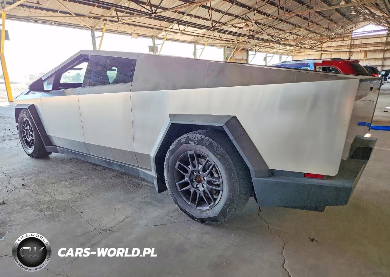 2025 Tesla Cybertruck VIN:7G2CEHED7SA068125 - 2