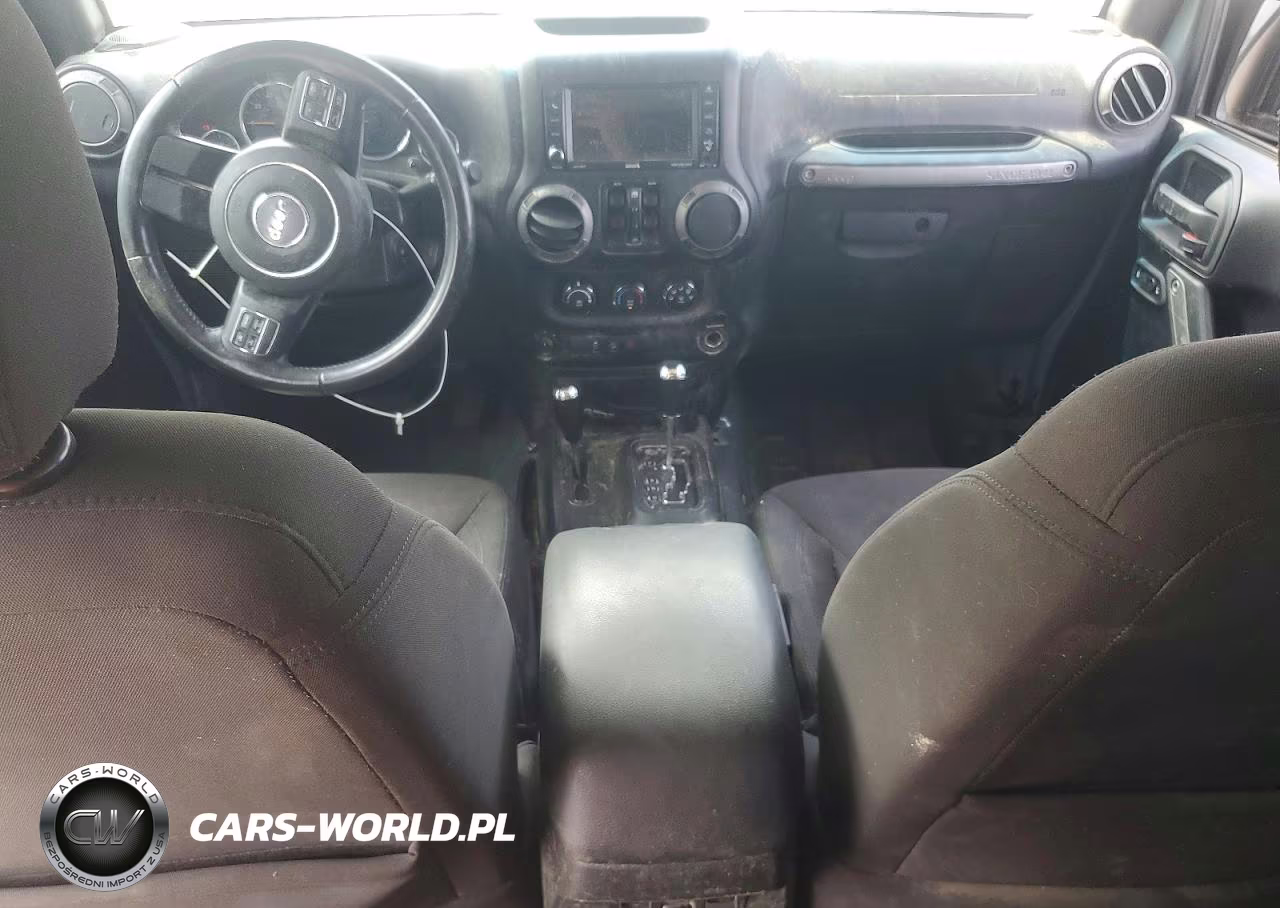 2015 Jeep Wrangler Unlimited Sport VIN:1C4BJWDG6FL698539 - 8