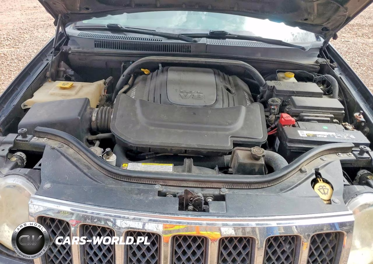 2009 Jeep Grand Cherokee Overland VIN:1J8HS68T99C554494 - 12
