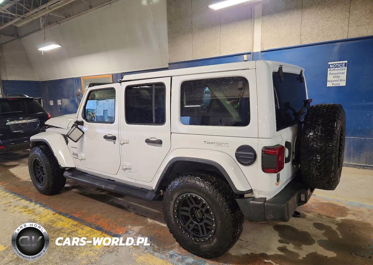 2020 Jeep Wrangler Unlimited Sahara VIN:1C4HJXEG8LW334647 - 2