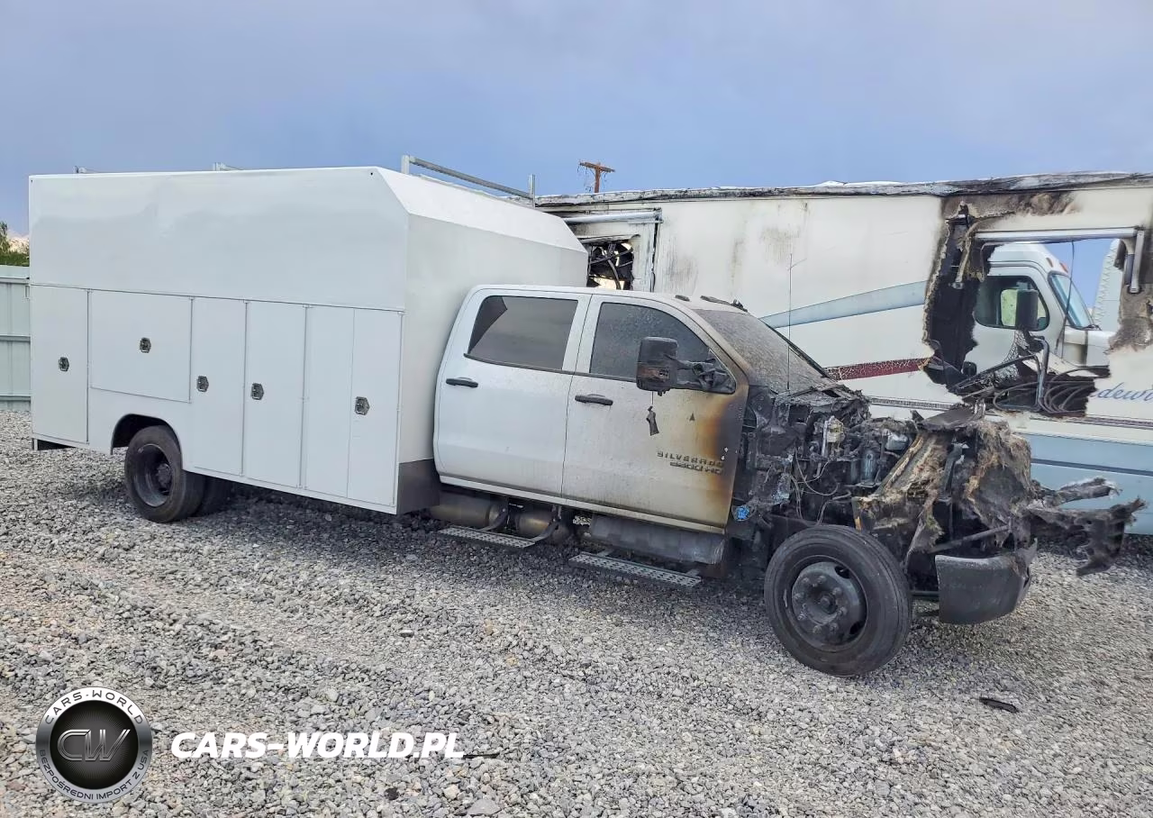 2024 Chevrolet Silverado Medium Duty VIN:1HTKHPVK9RH682141 - 4