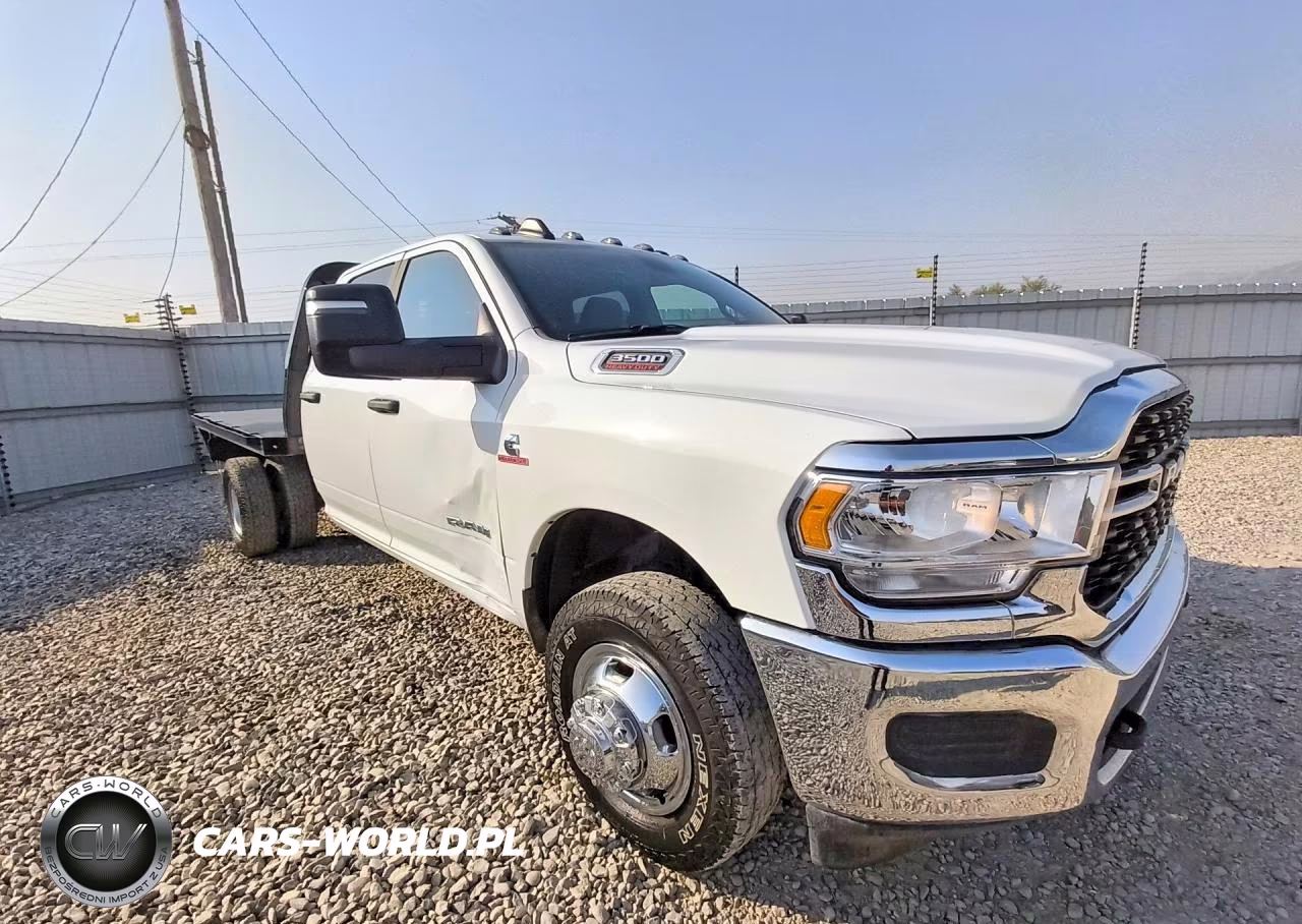 2024 Ram 3500 VIN:3C7WRTCLXRG409173 - 4