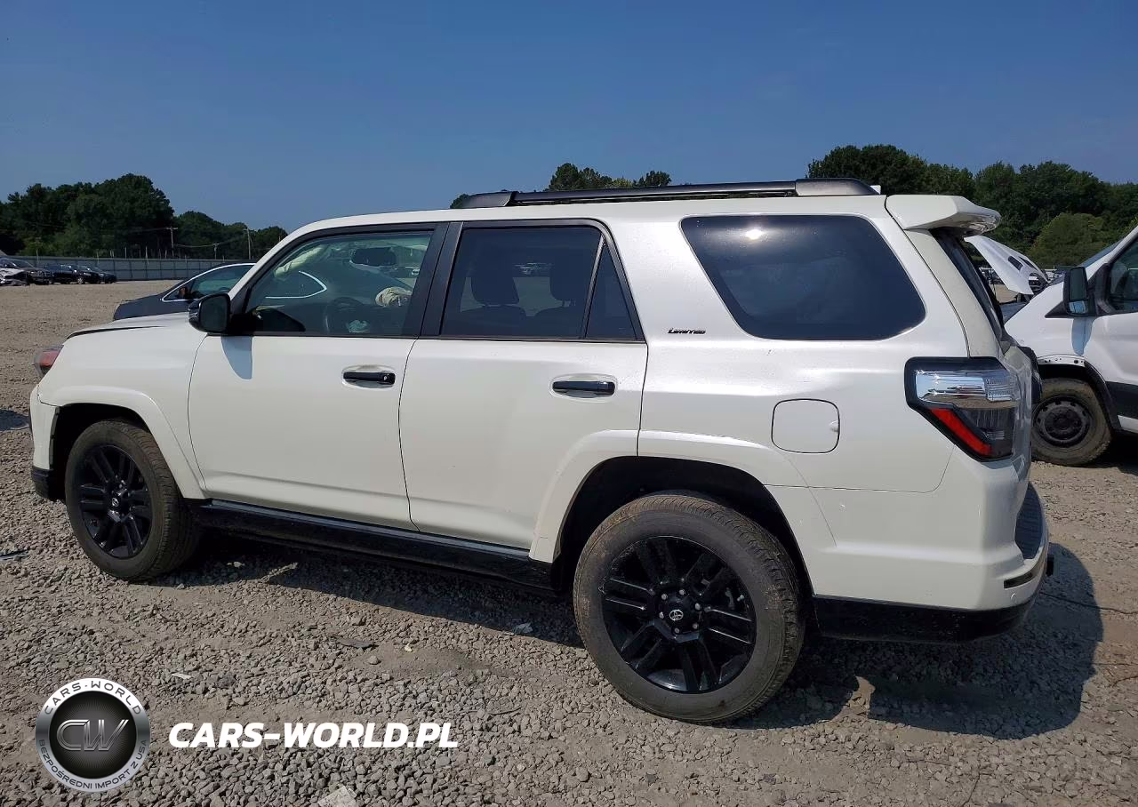 2021 Toyota 4Runner Nightshade Edition VIN:JTEJU5JR8M5950808 - 2