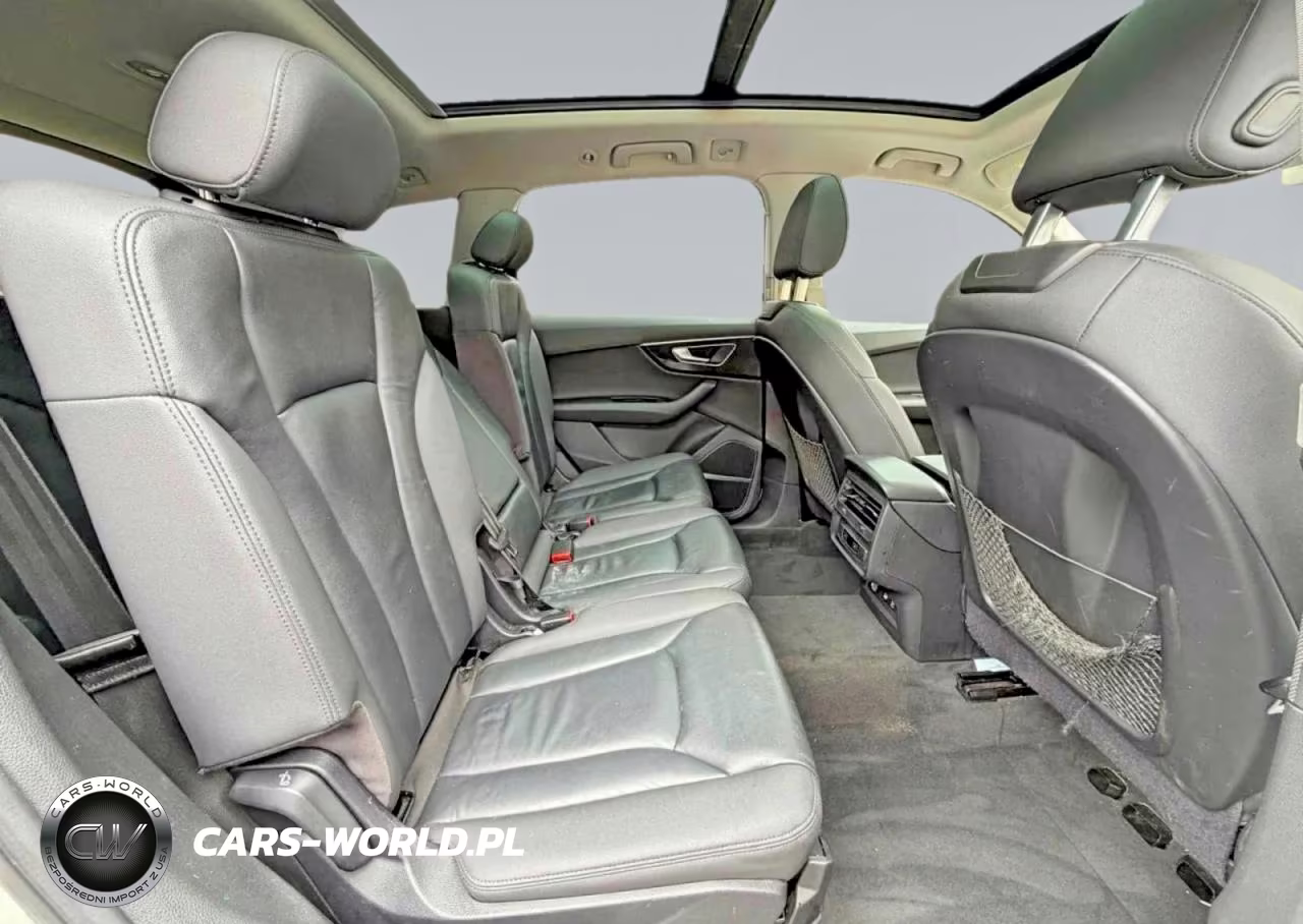 2021 Audi Q7 Premium Plus VIN:WA1LXAF71MD017482 - 6