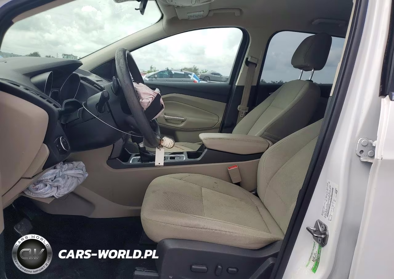 2017 Ford Escape Se VIN:1FMCU9GD4HUC40604 - 7