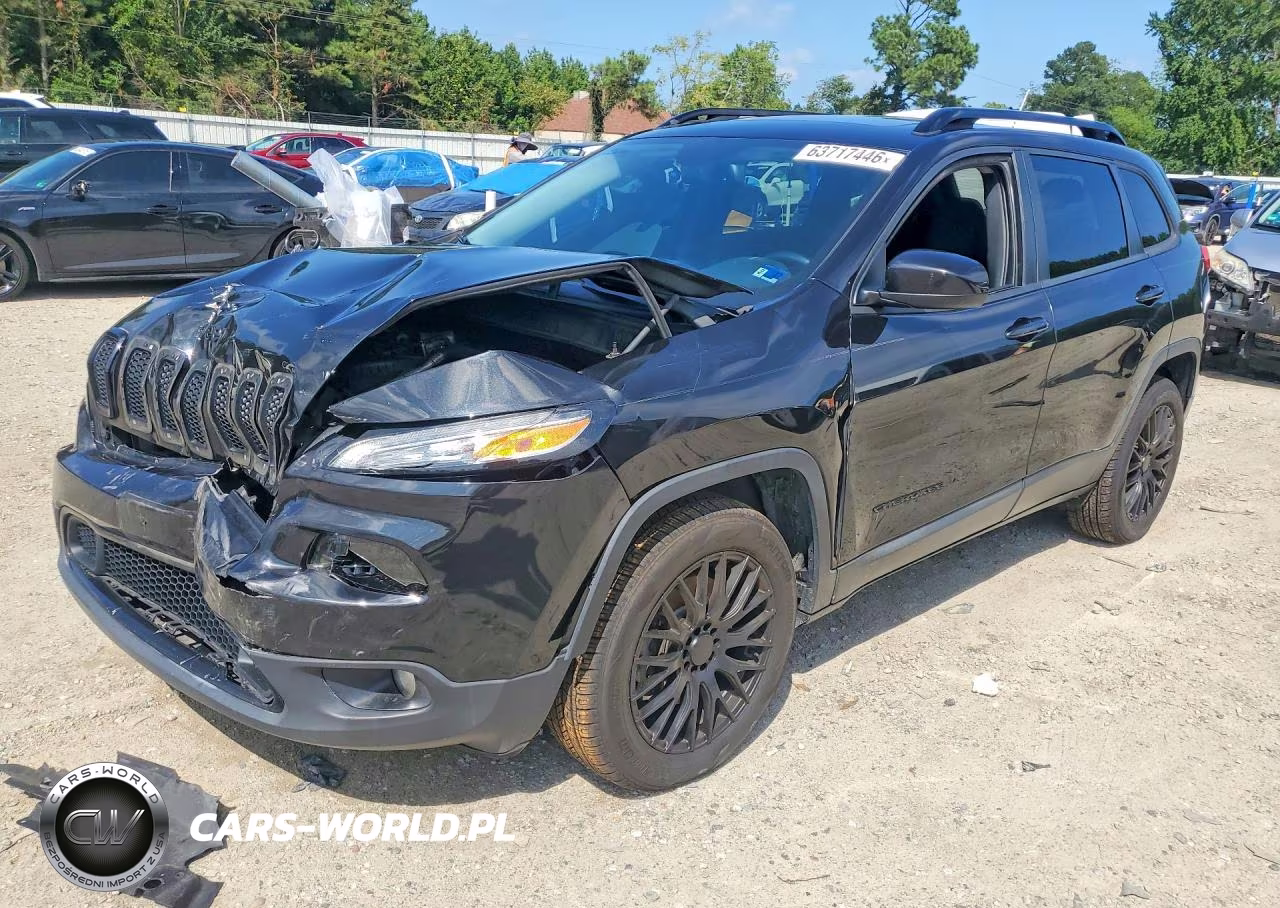 2015 Jeep Cherokee Latitude – zdjęcie 1 z 12