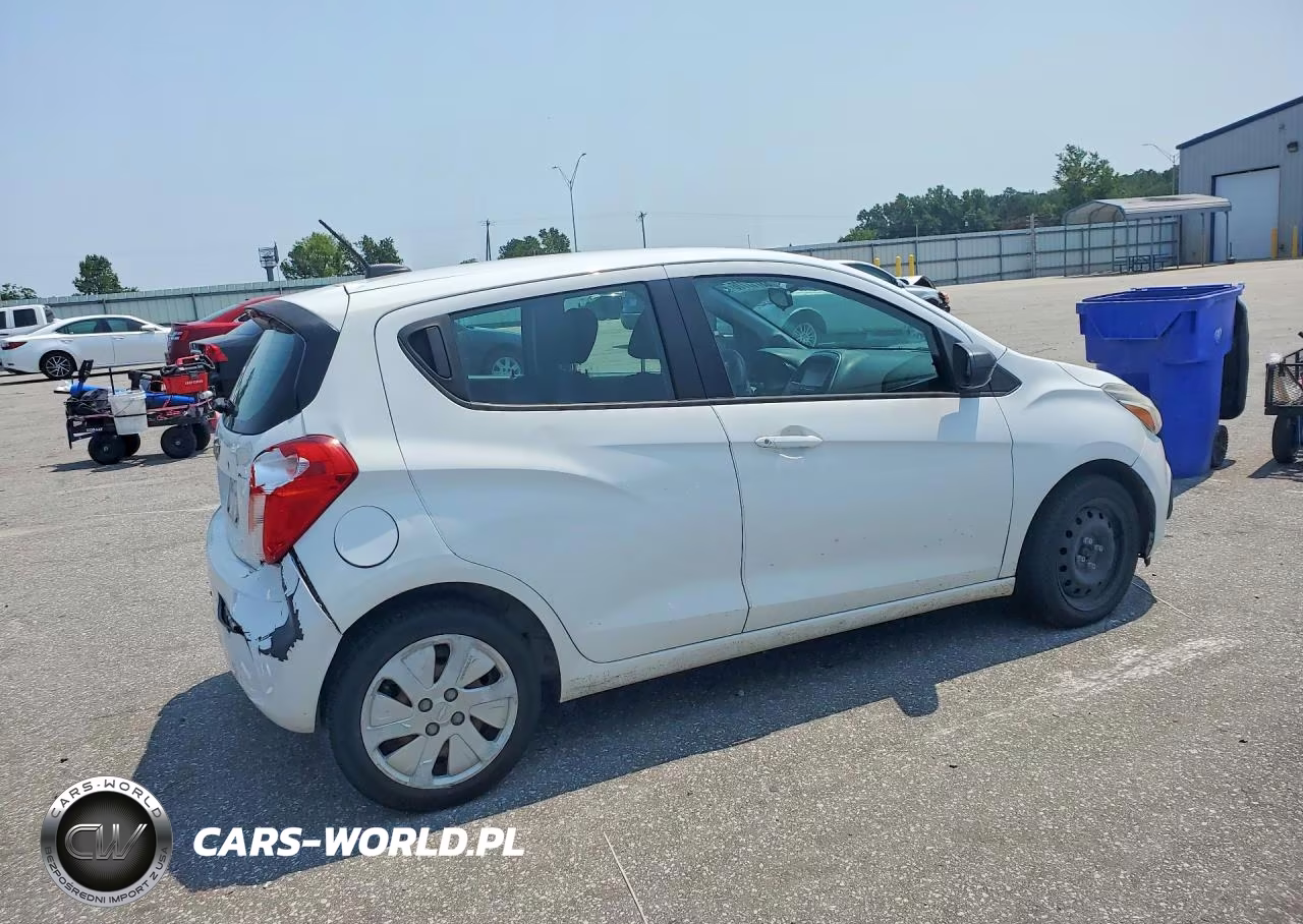2018 Chevrolet Spark Ls VIN:KL8CB6SA0JC438039 - 3
