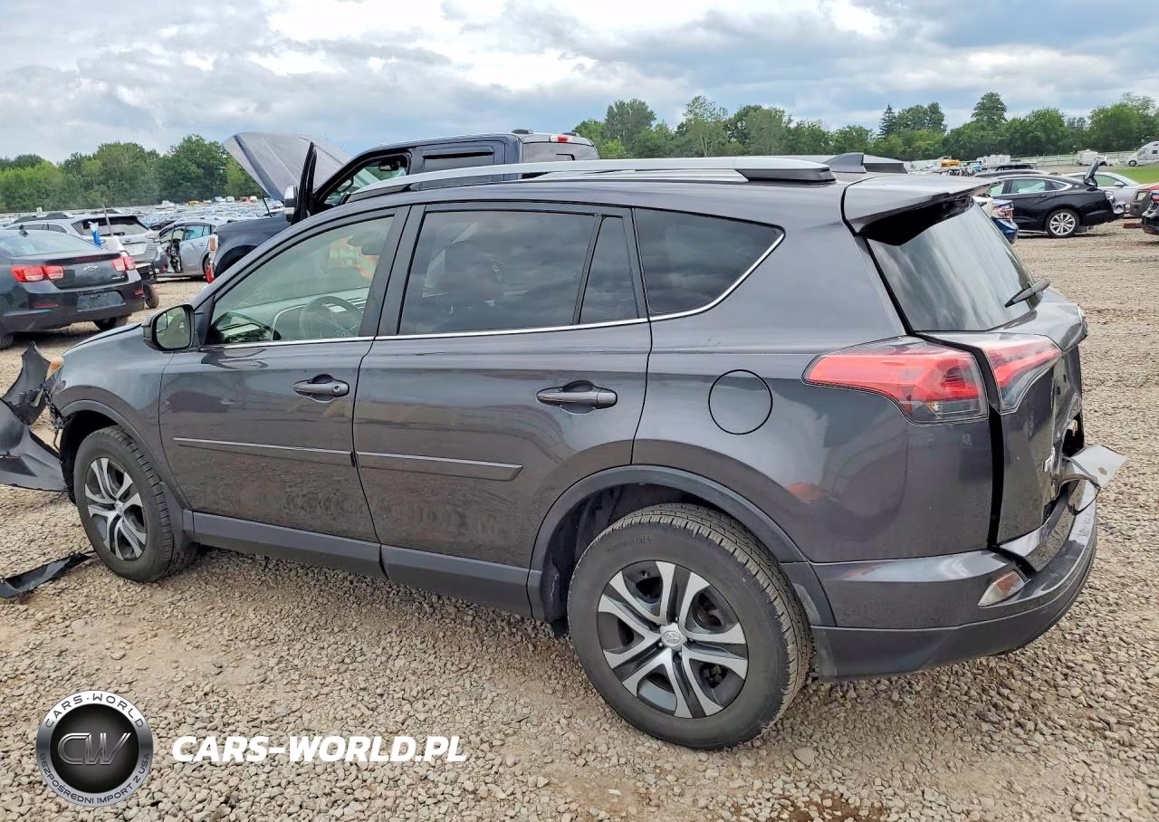 2018 Toyota Rav4 Le VIN:JTMBFREV6JJ215698 - 2