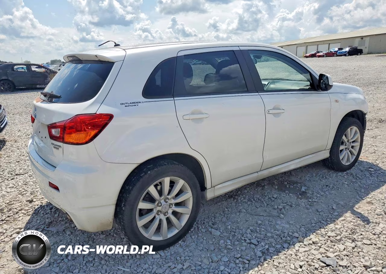2011 Mitsubishi Outlander Sport Se VIN:JA4AP4AU1BZ015916 - 3