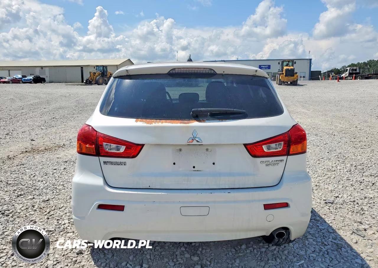 2011 Mitsubishi Outlander Sport Se VIN:JA4AP4AU1BZ015916 - 6