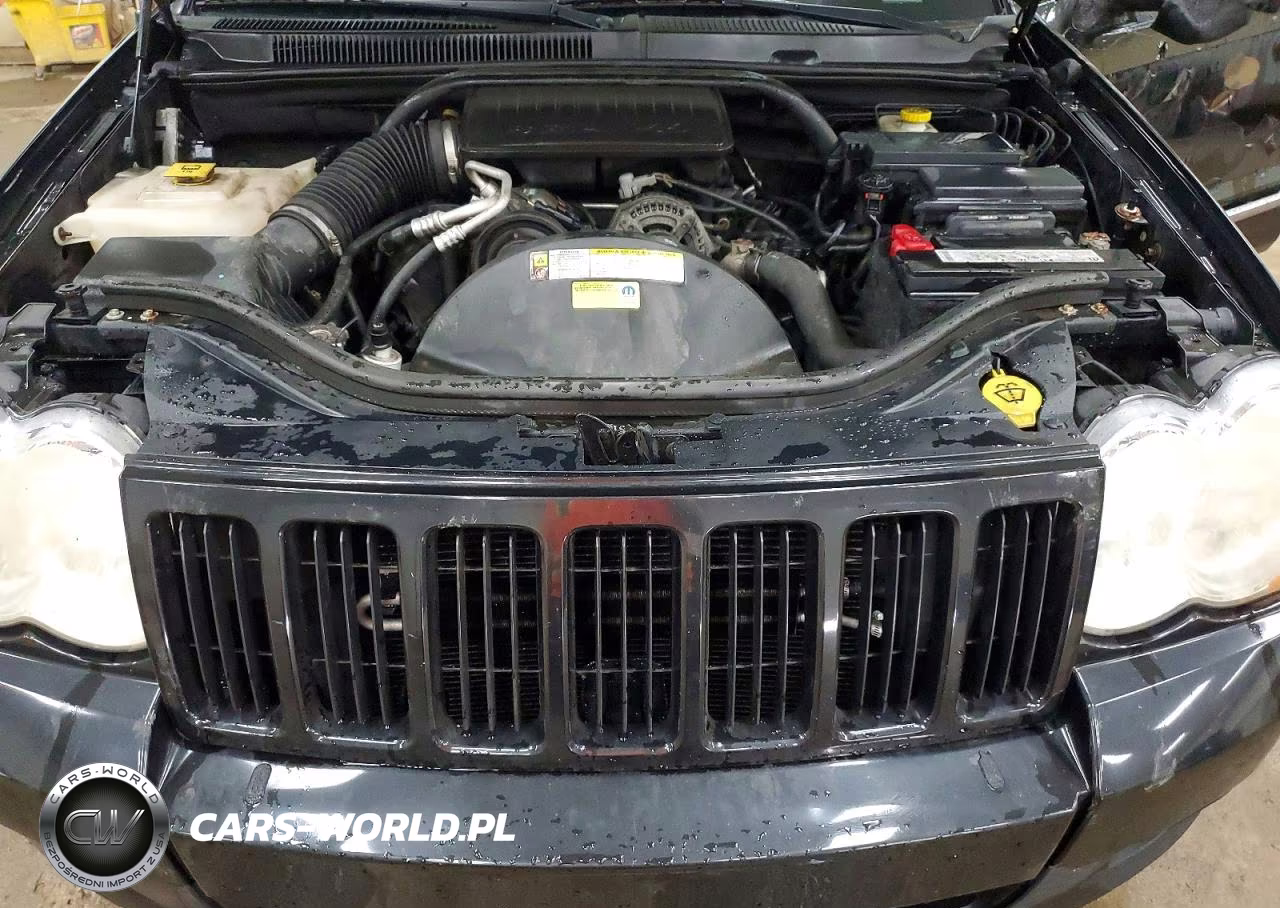 2010 Jeep Grand Cherokee Laredo VIN:1J4PR4GK9AC120733 - 12