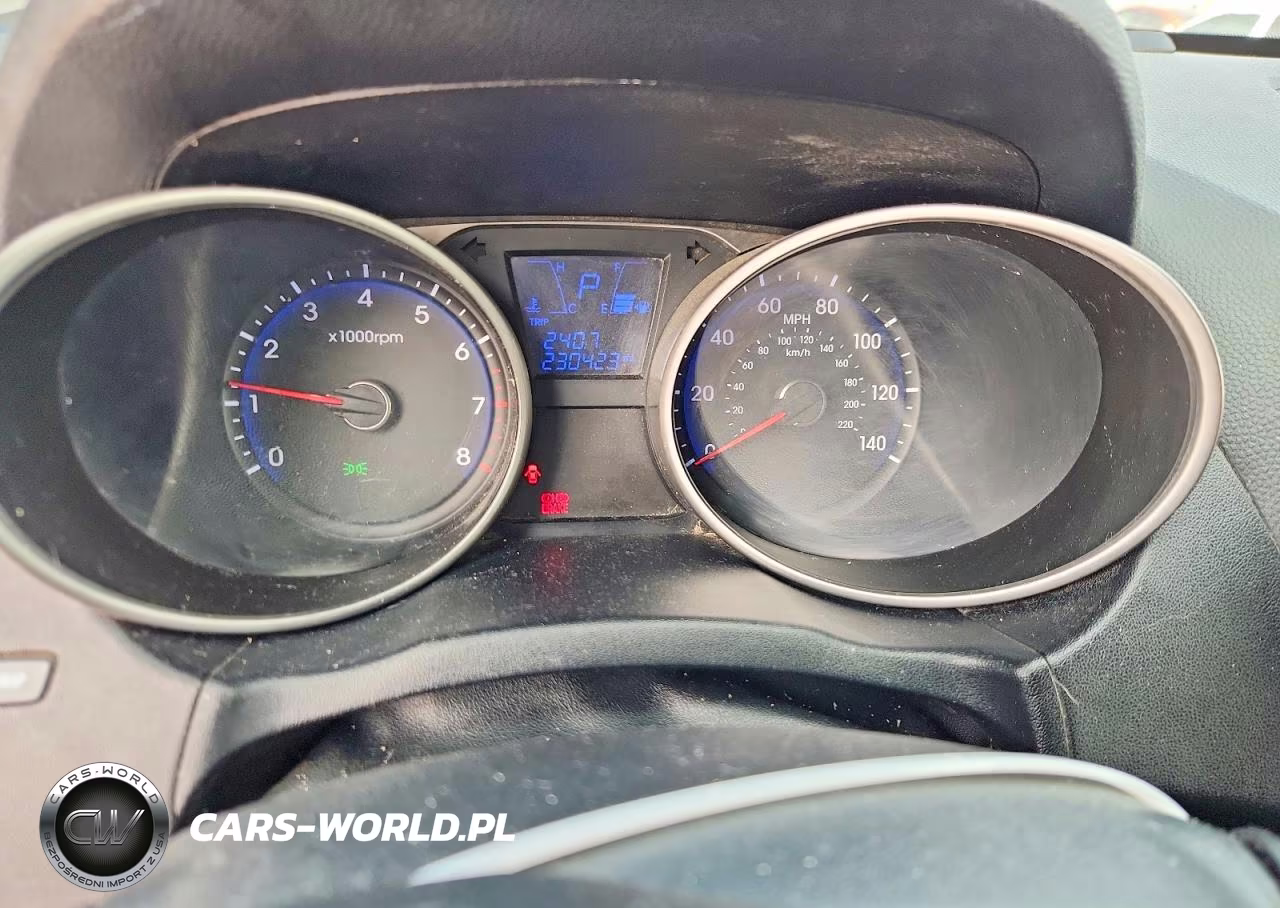 2011 Hyundai Tucson Limited VIN:KM8JU3AC9BU148593 - 9