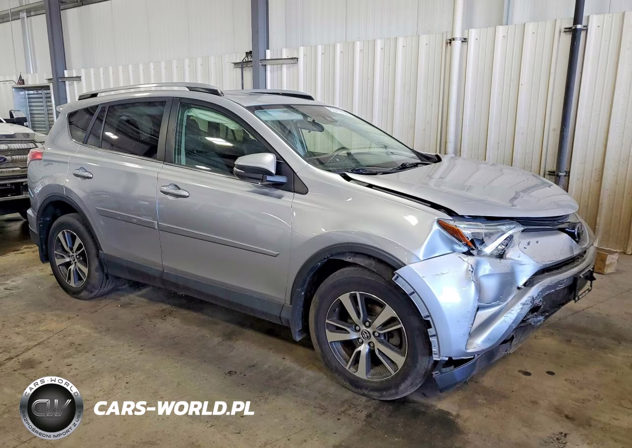 2018 Toyota Rav4 Xle VIN:JTMRFREV3JJ228620 - 4
