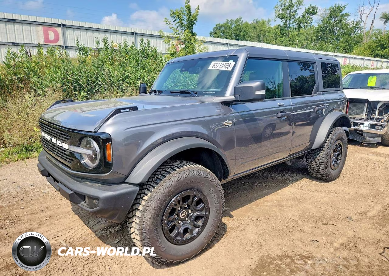 2022 Ford Bronco Base VIN:1FMEE5DP6NLA89246 - 1