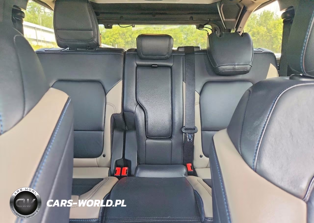 2022 Ford Bronco Base VIN:1FMEE5DP6NLA89246 - 10