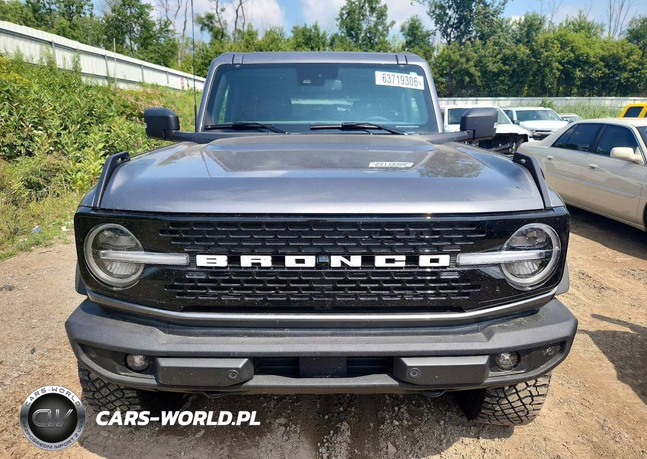2022 Ford Bronco Base VIN:1FMEE5DP6NLA89246 - 5
