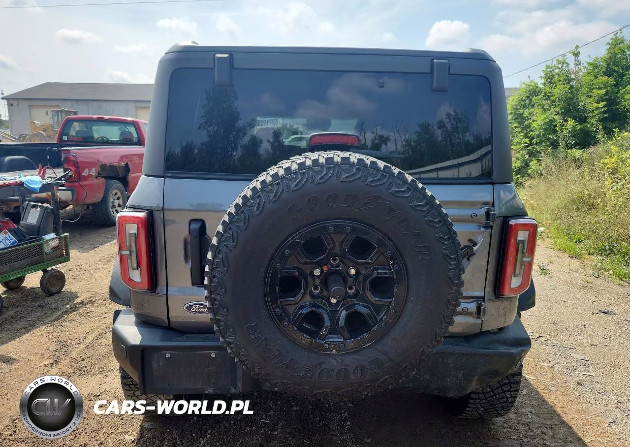 2022 Ford Bronco Base VIN:1FMEE5DP6NLA89246 - 6
