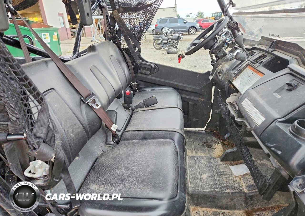 2018 Honda Sxs1000M Utility Vehicle VIN:1HFVE0428J4203544 - 5