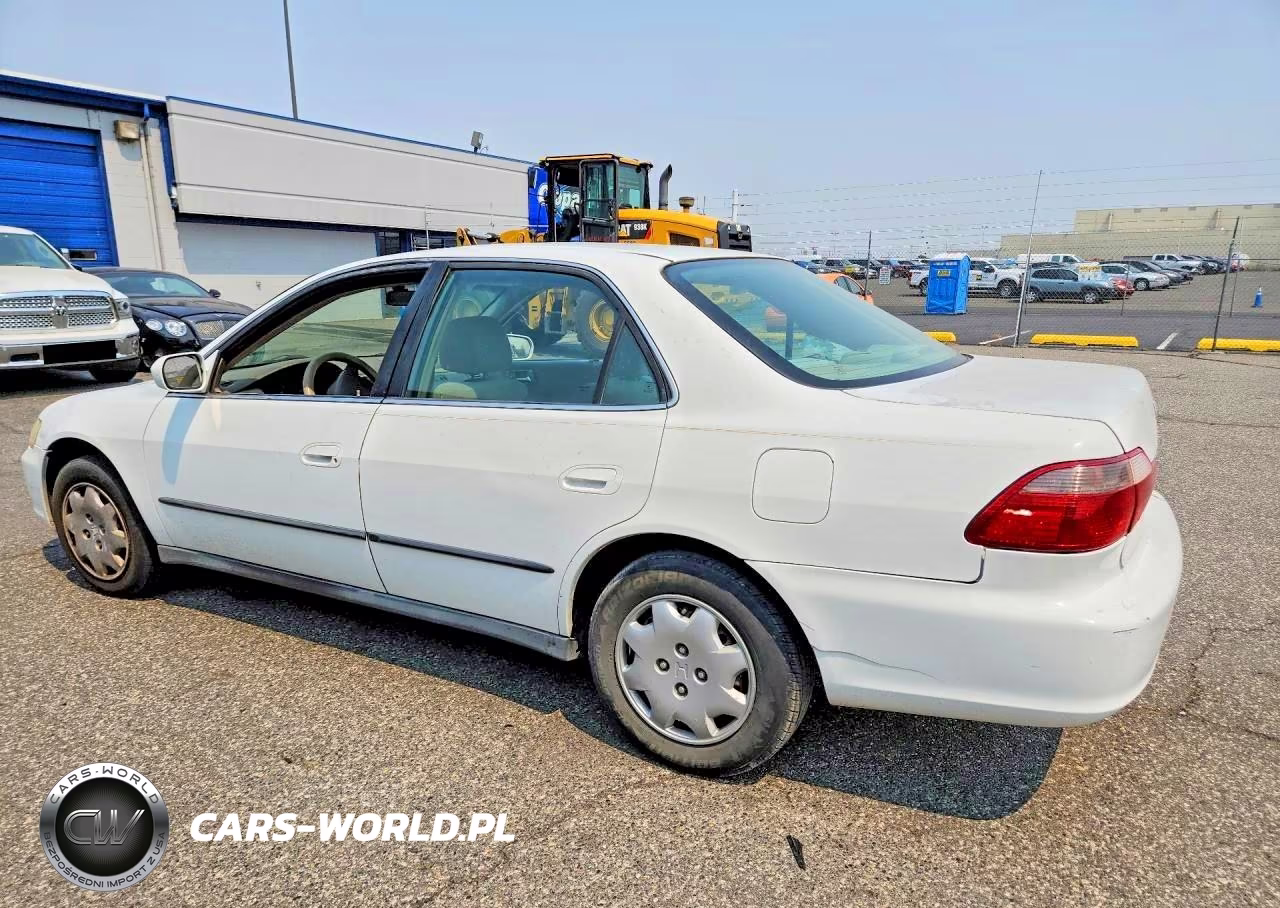 1998 Honda Accord Lx VIN:1HGCG5545WA057817 - 2