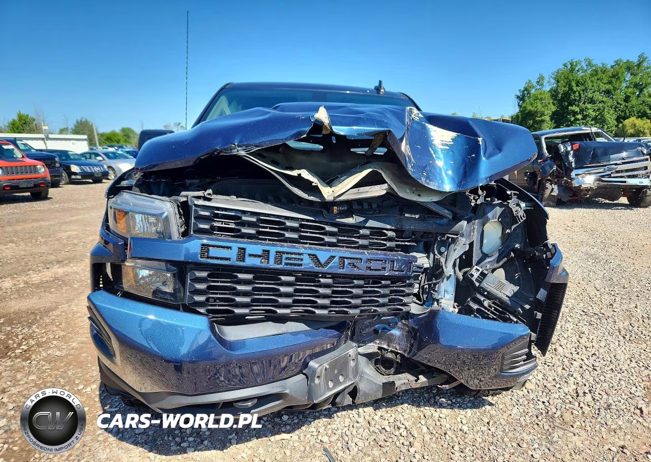 2020 Chevrolet Silverado K1500 Custom VIN:3GCPYBEK6LG251926 - 5