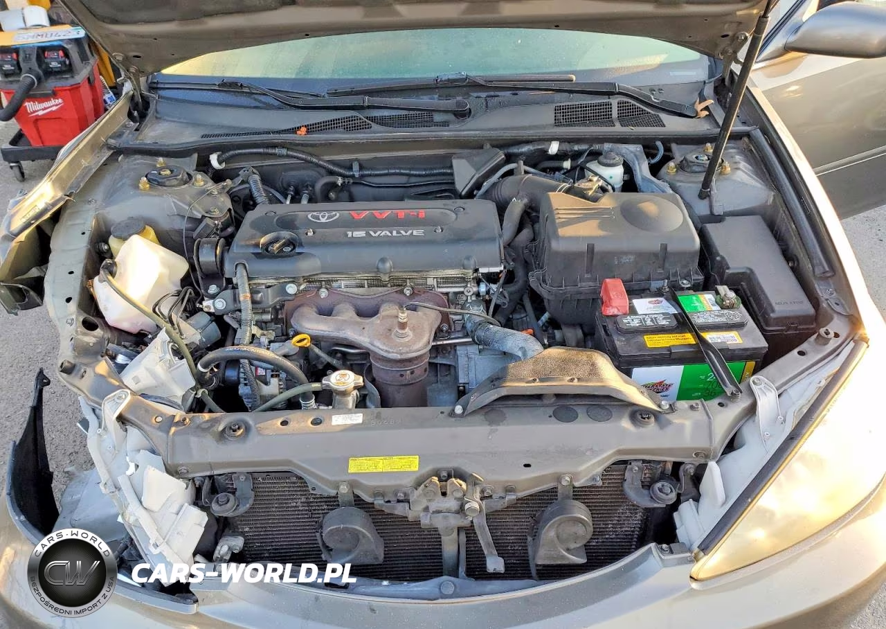 2005 Toyota Camry Le VIN:4T1BE32K05U511794 - 11
