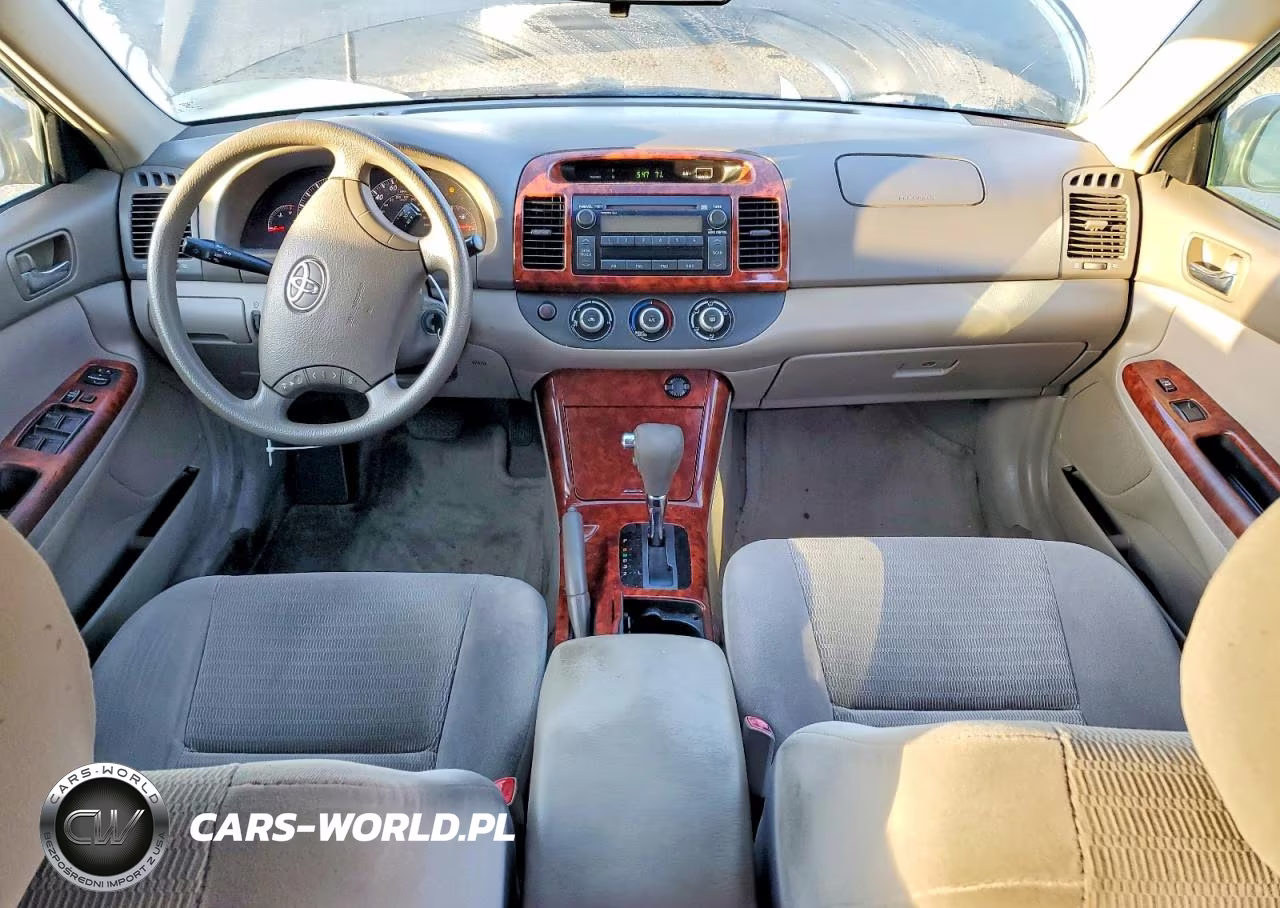 2005 Toyota Camry Le VIN:4T1BE32K05U511794 - 8