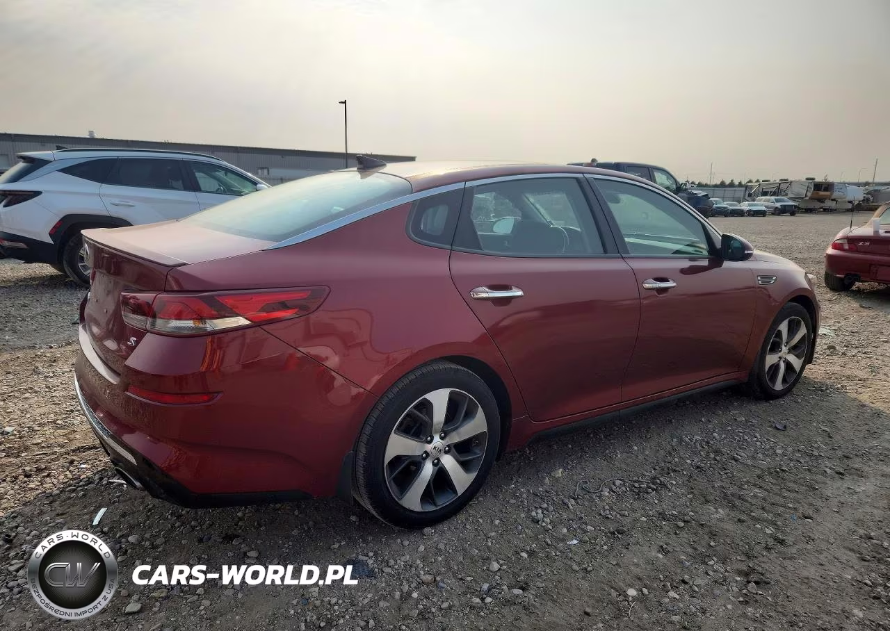 2019 Kia Optima S VIN:5XXGT4L31KG294495 - 3