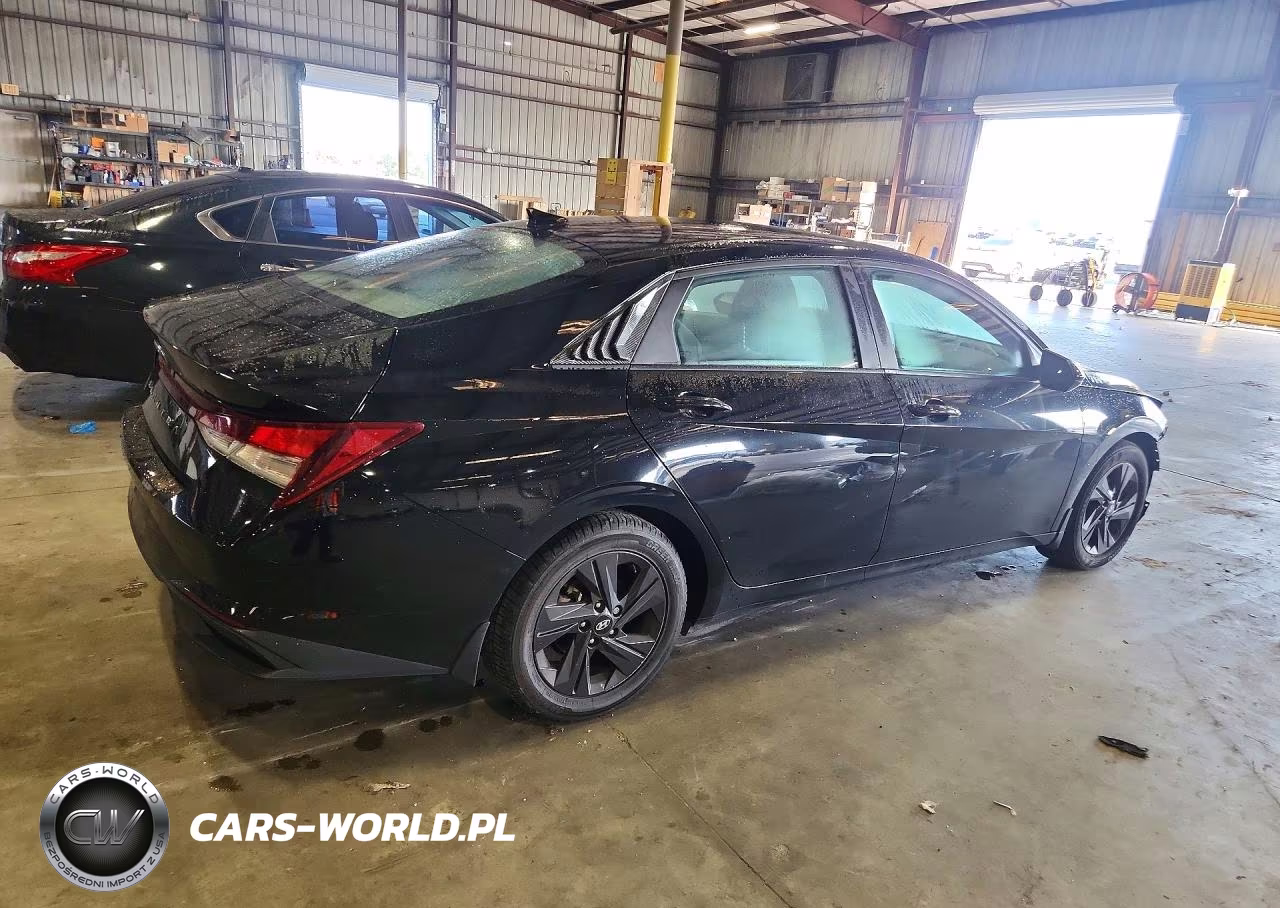 2022 Hyundai Elantra Sel VIN:KMHLS4AG8NU218368 - 3