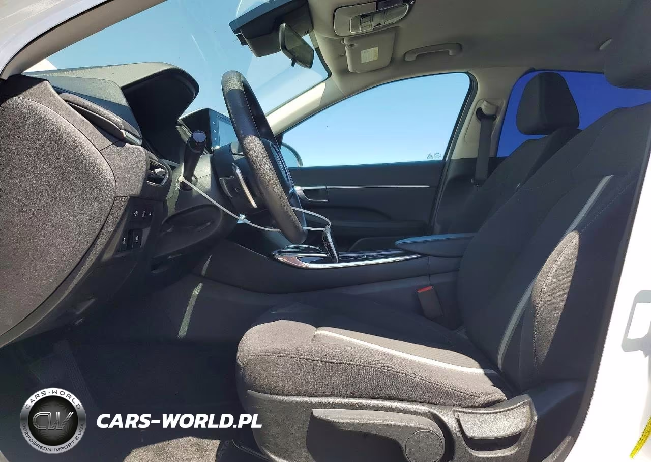 2021 Hyundai Sonata Hybrid Blue VIN:KMHL24JJXMA026798 - 7