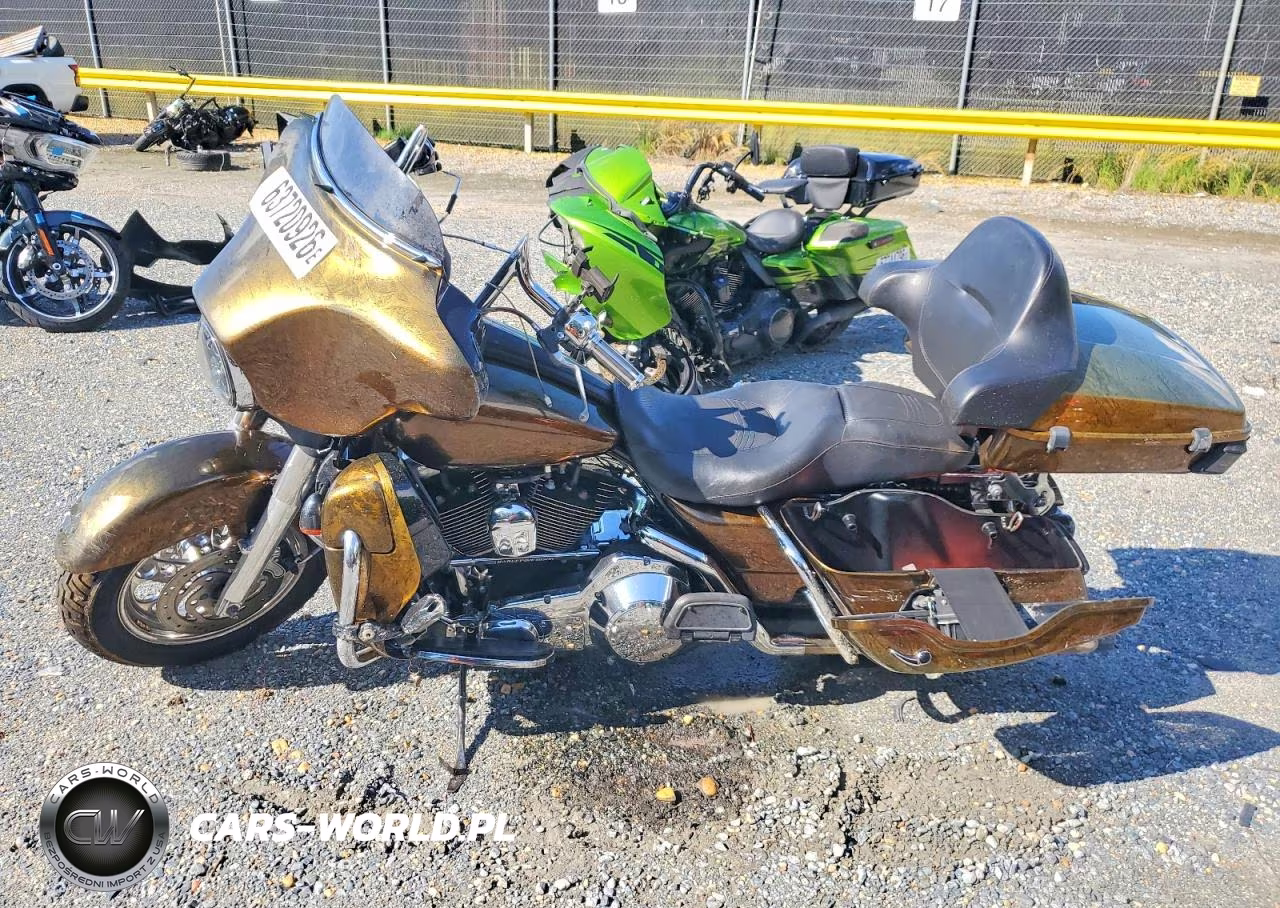 2000 Harley-Davidson Flhtcui VIN:1HD1FCW1XYY621570 - 3