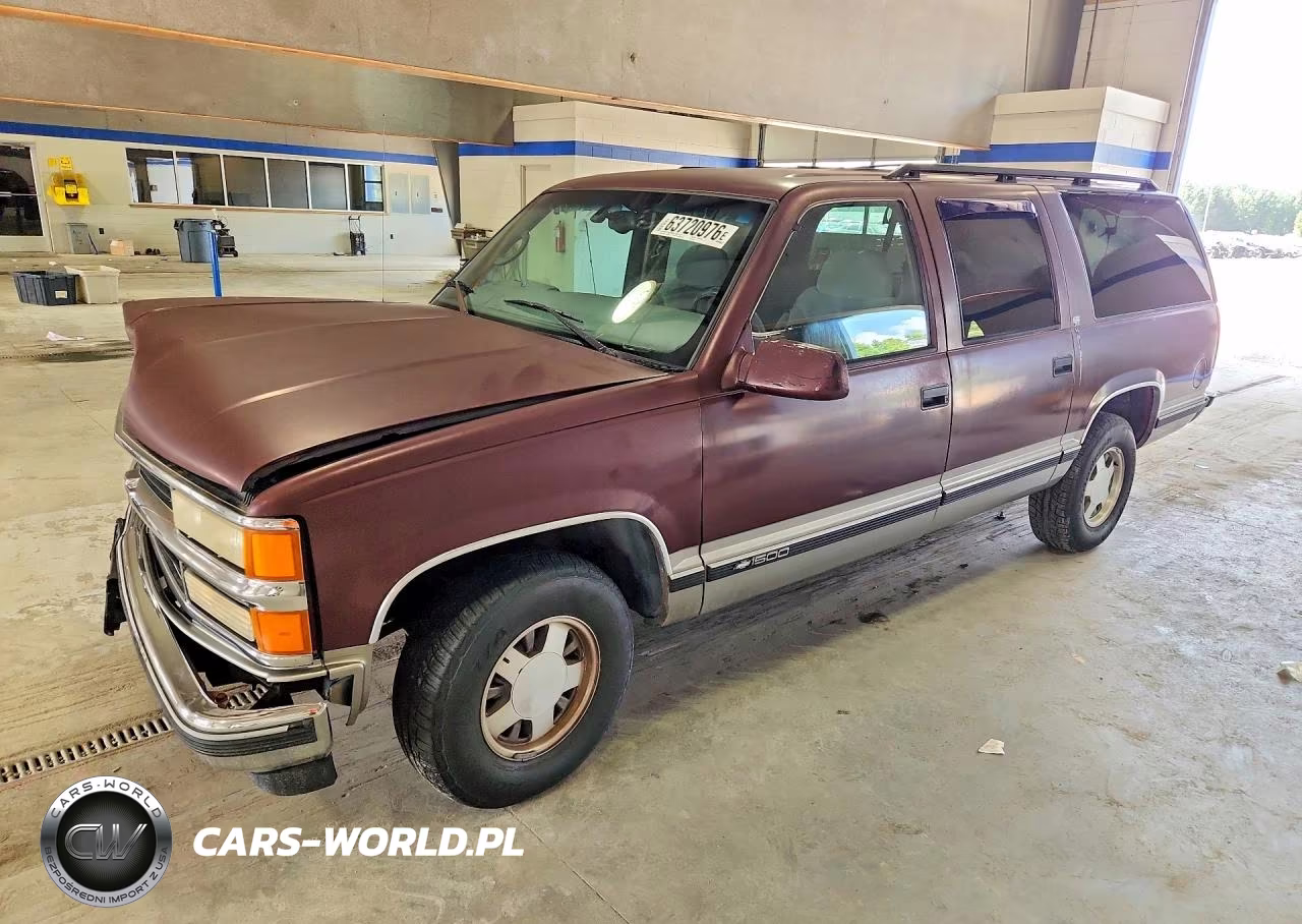 1999 Chevrolet Suburban C1500 VIN:1GNEC16R9XJ431912 - 1
