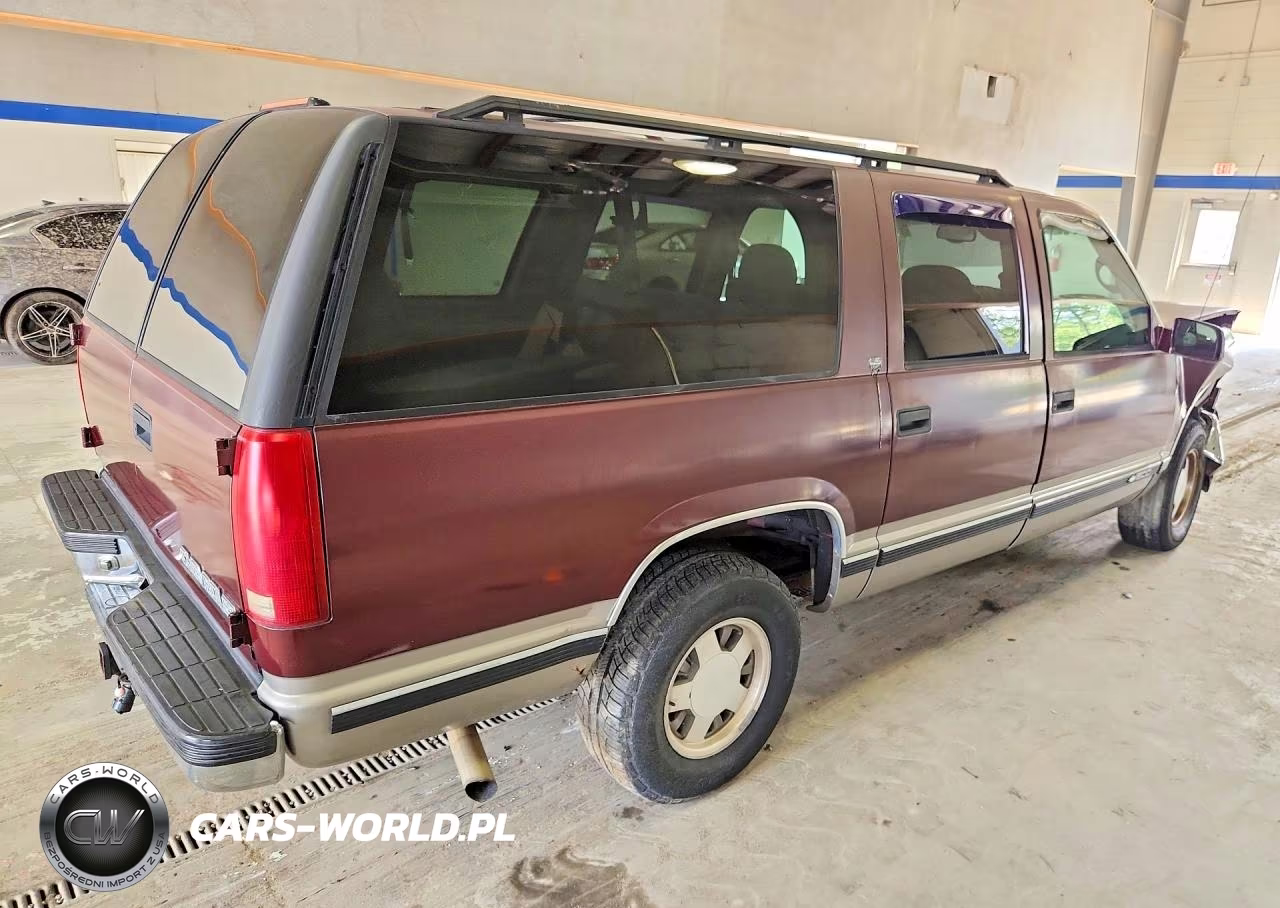 1999 Chevrolet Suburban C1500 VIN:1GNEC16R9XJ431912 - 3