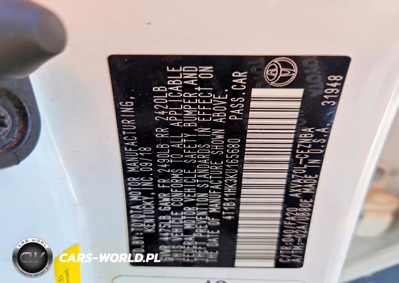 2019 Toyota Camry Le VIN:4T1B11HK3KU165680 - 13