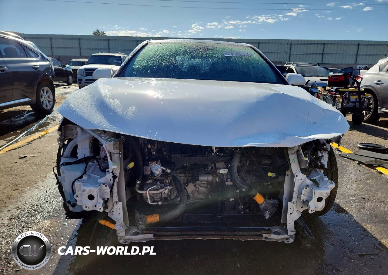 2019 Toyota Camry Le VIN:4T1B11HK3KU165680 - 5